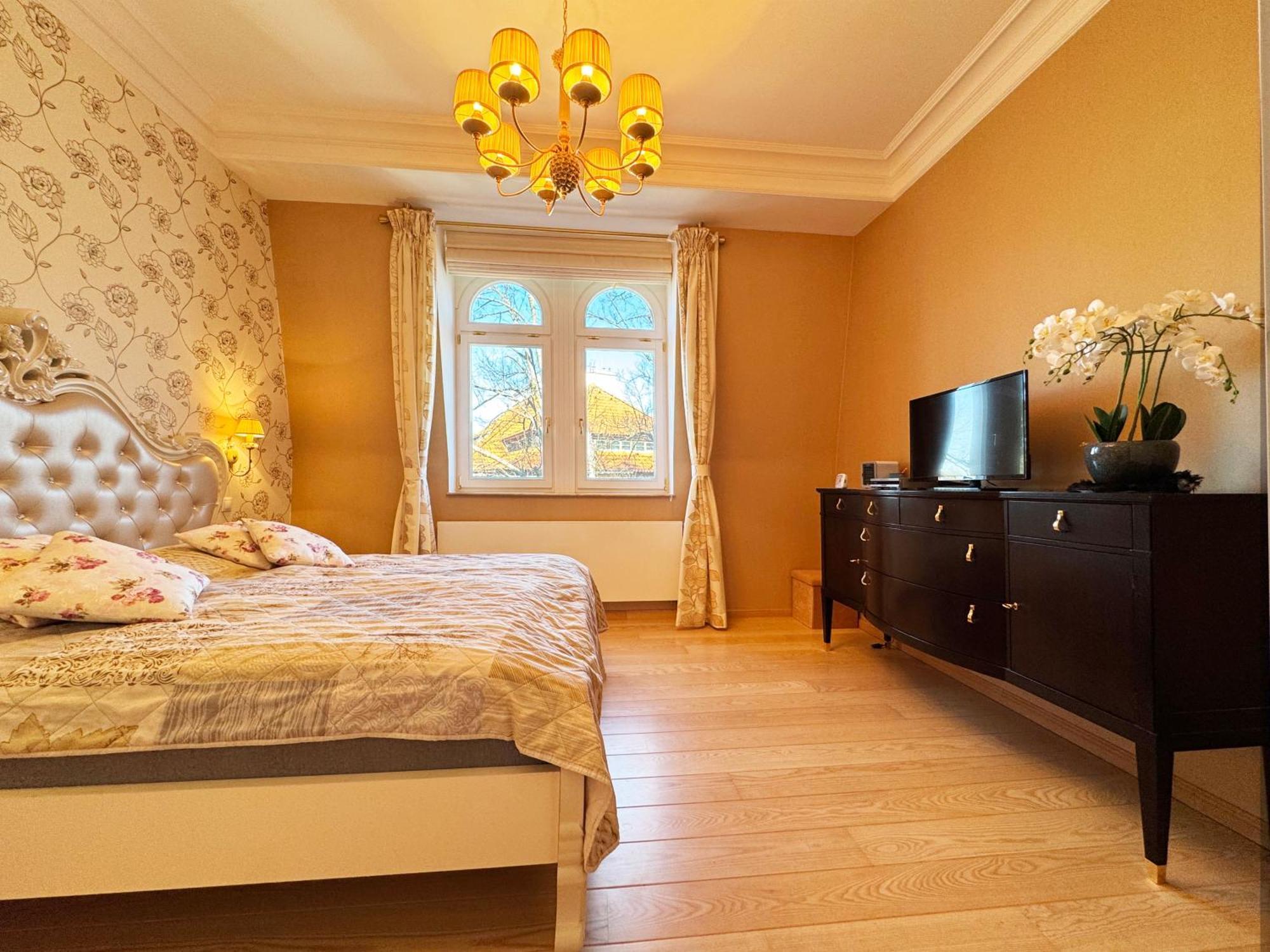 קרלובי וארי Luxury Apartment Diamond מראה חיצוני תמונה